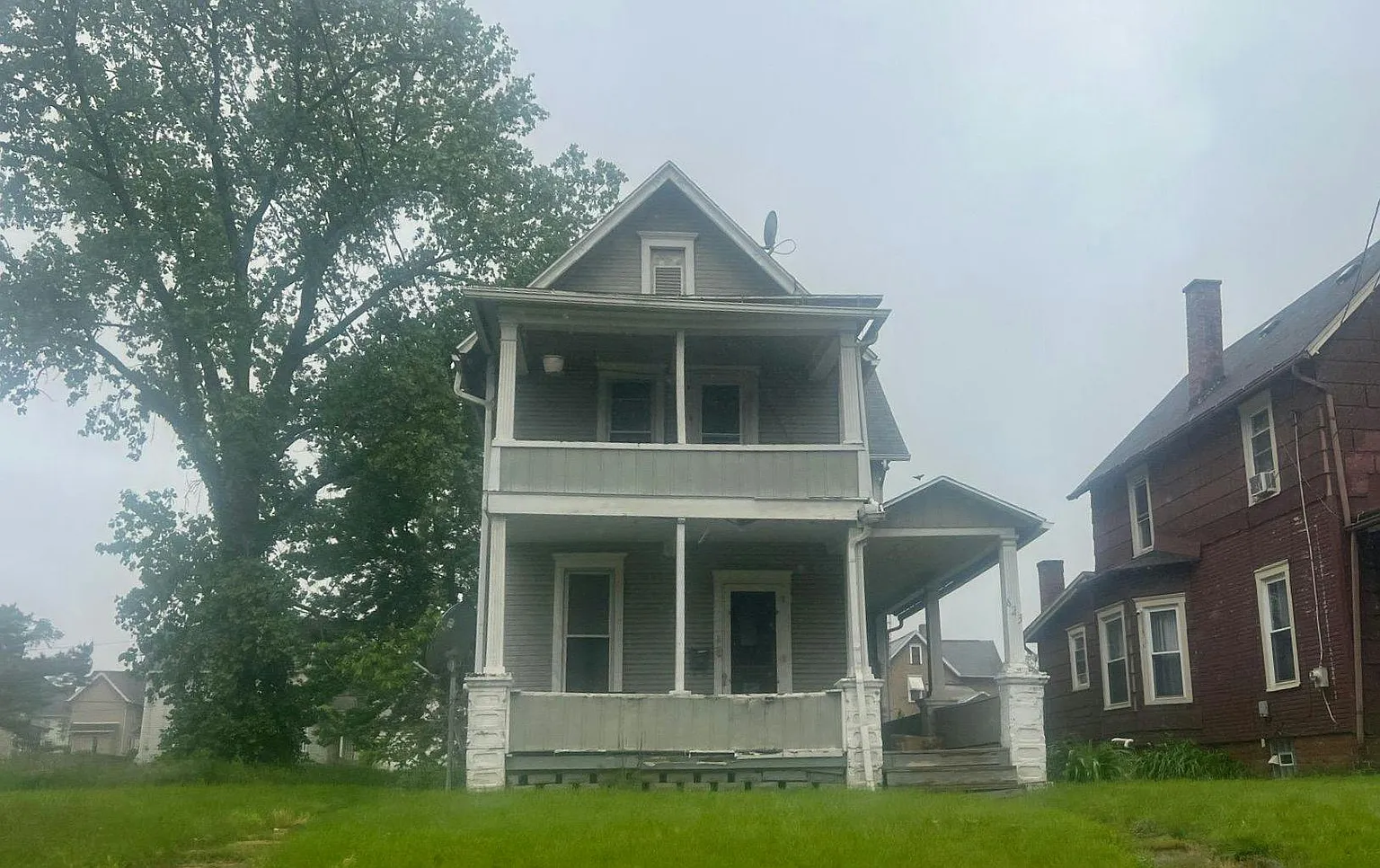 623 Prospect Ave SW photo 1
