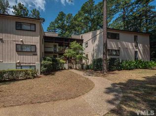 547 Pine Ridge Pl, Raleigh, NC 27609