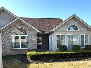 695 E Western Reserve Rd UNIT 1001, Poland, OH 44514