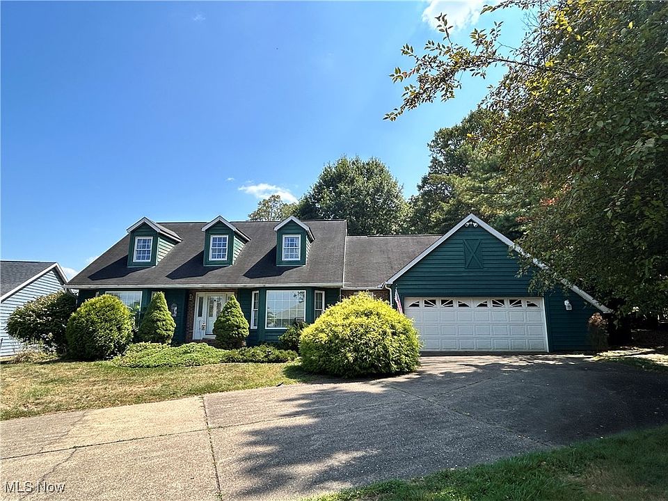 1st image of 12 Maplewood Dr
