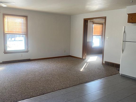 4th image of 5172 South Ave