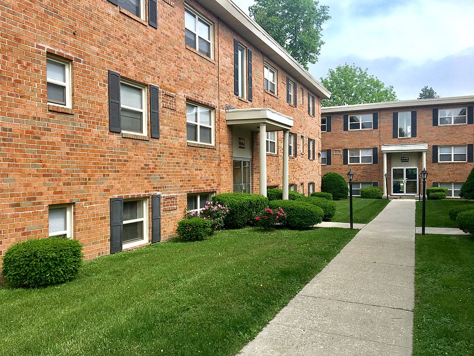 1st image of 920 E Markwood Ave APT C34
