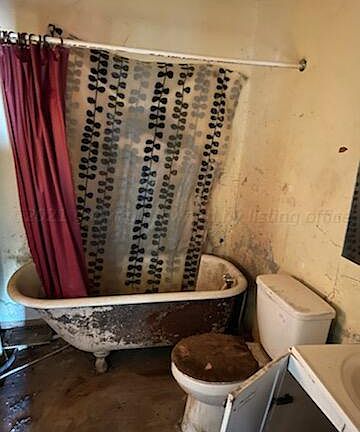 4th image of 1315 S Hughes St