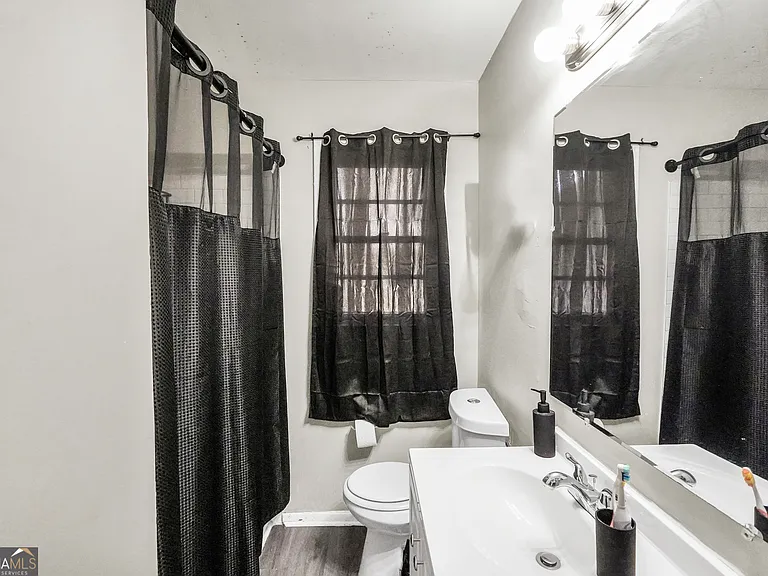 106 Vickie Dr — Photo 12