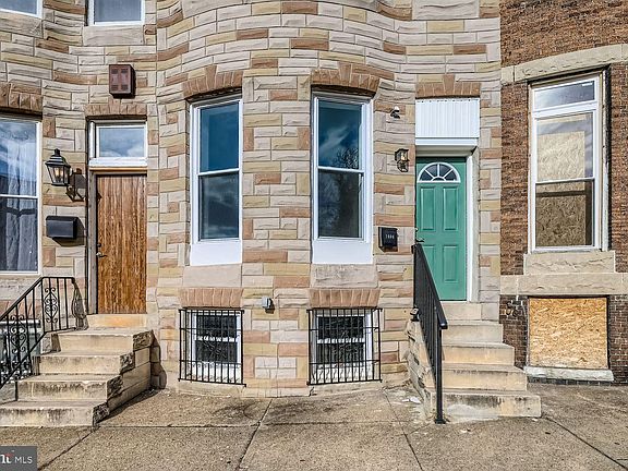 2nd image of 1006 E 20th St