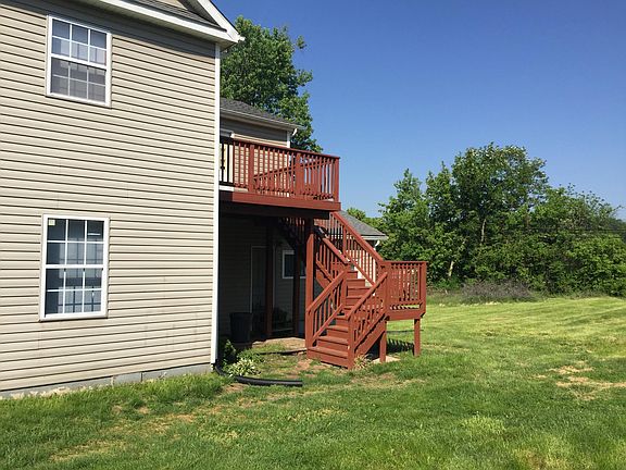 2nd image of 1025 2nd St #B