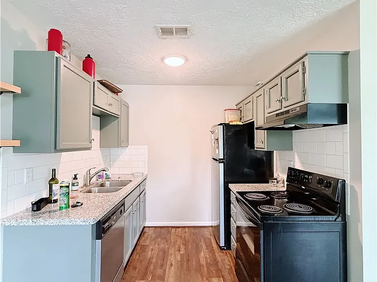 1207 Airline Dr — Photo 6