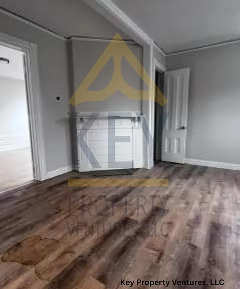 1016 Lake Ave #3 — Photo 2