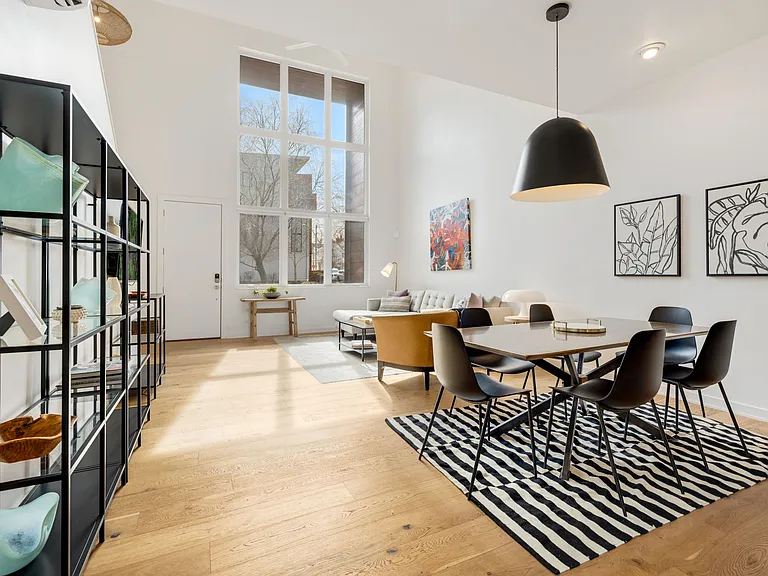 502 SE Tourmaline Mews — Photo 3