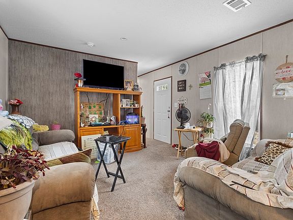 2nd image of 43 NE 790th St