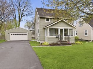 119 Shaver Ave, North Syracuse, NY 13212