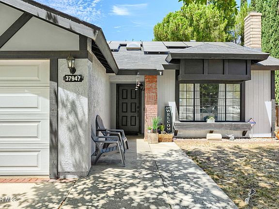 4th image of 37947 Janus Dr