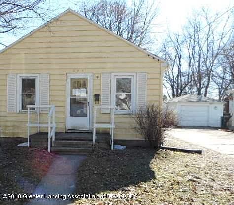 1st image of 566 E Greenlawn Ave