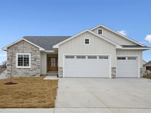 918 Horizon Dr, Tiffin, IA 52340