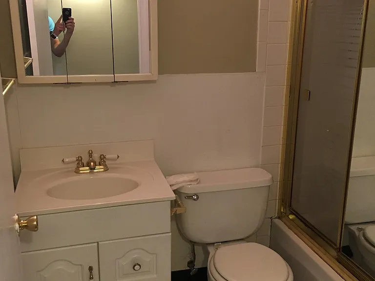 223 Wise Ct — Photo 3