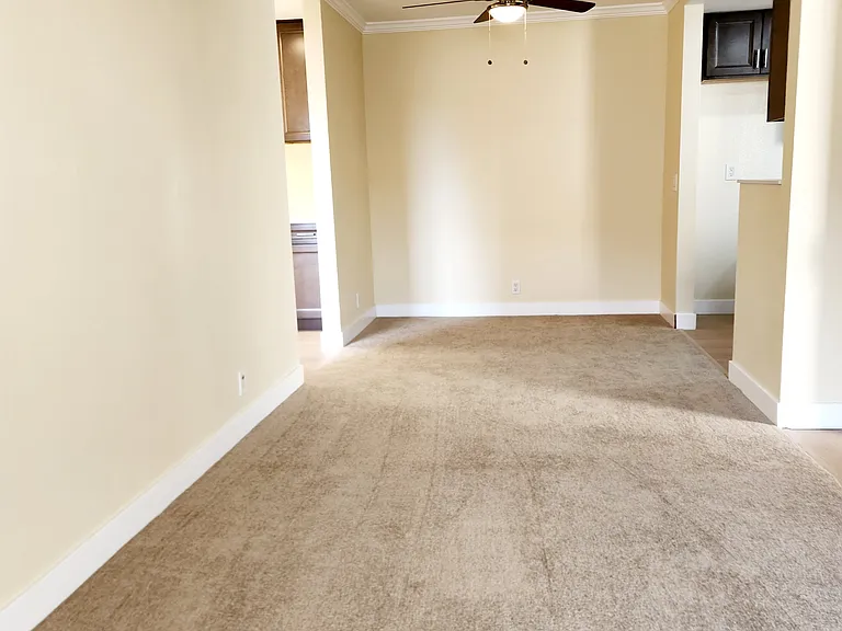 830 Broadway #27 — Photo 24