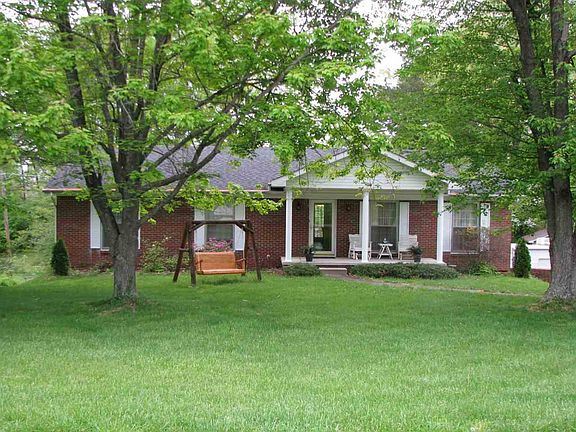 2nd image of 110 Cherry Grove Dr