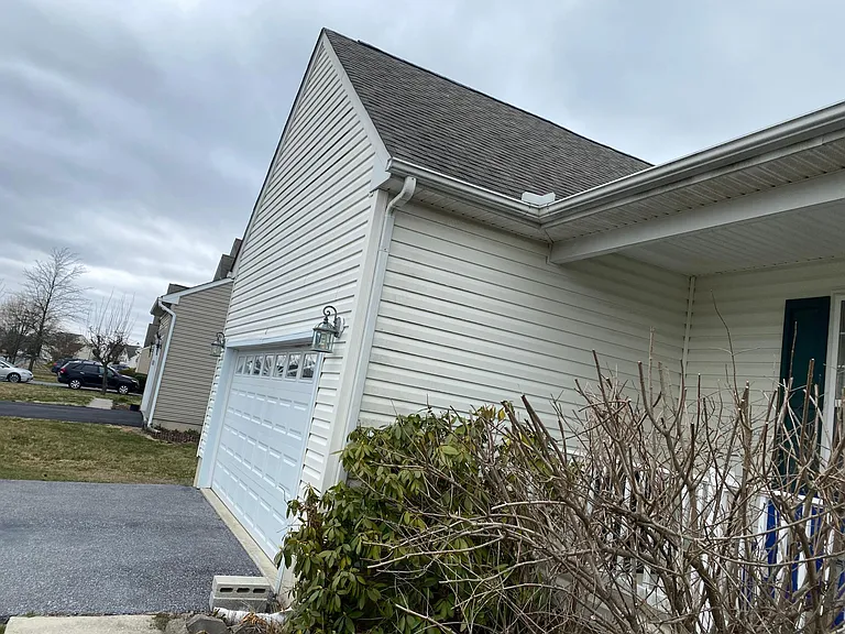 Meadow Lark Dr — Photo 5