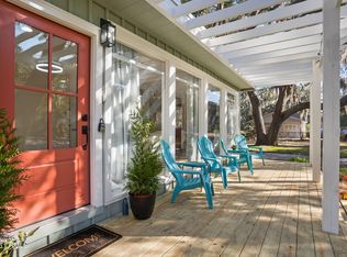 1105 Emmons St, Beaufort, SC 29902
