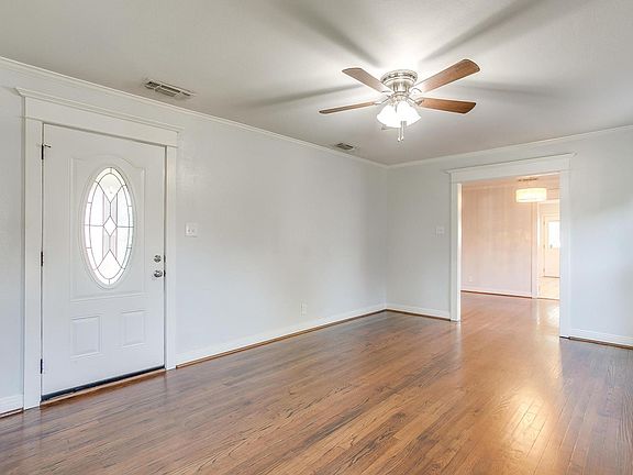 5th image of 4016 Boyd Ave