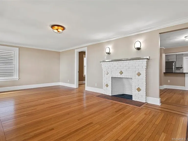 223 Townsend Ave #1 — Photo 6