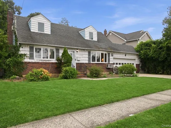 1935 Lenox Avenue, East Meadow, NY 11554