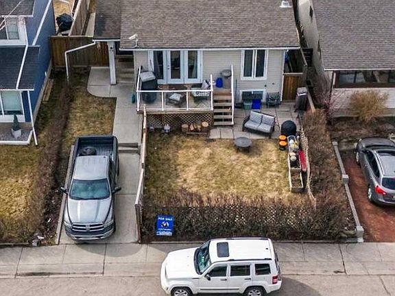 3rd image of 95 Summerwood Rd S