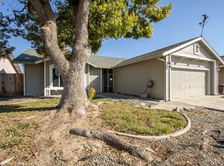 1861 Nikki Ann Way, Turlock, CA 95380