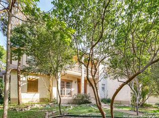 9721 Mistletoe Cir, Helotes, TX 78023