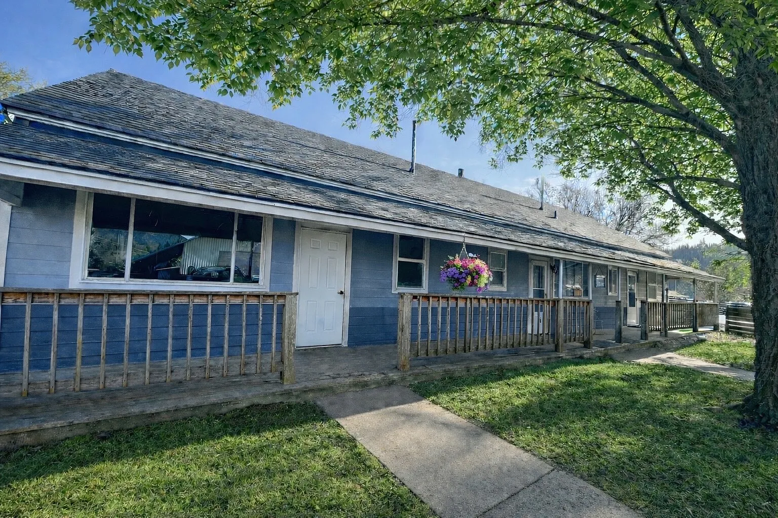 2 bed, 400 sqft, $850 — Photo 1