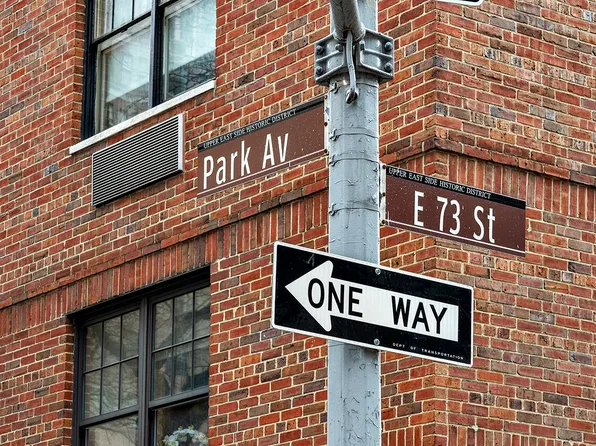 785 Park Avenue 1D image 8 of 9