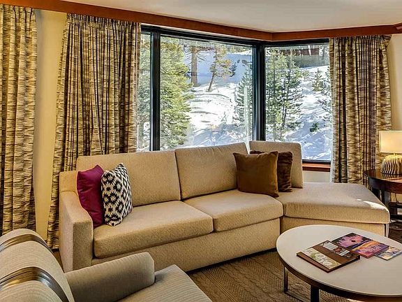 5th image of 400 Squaw Creek Rd #501-503