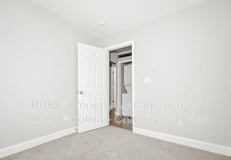 1133 Brody Ave — Photo 20