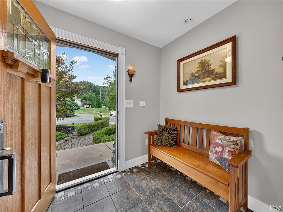 21125 Thorofare Rd, photo 7