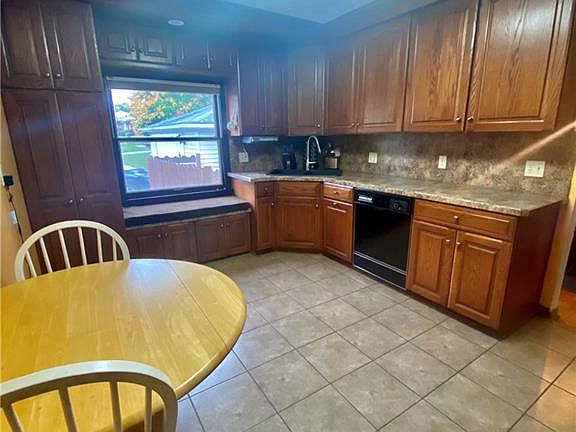 4th image of 2029 Hope Haven Dr