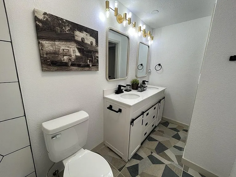 8824 E Florida Ave #204 — Photo 3