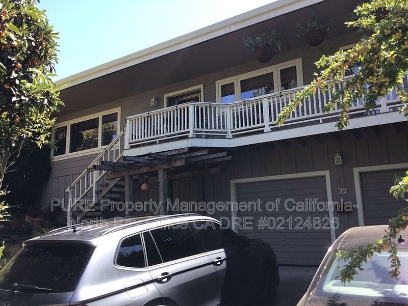 1st image of 22 Wooddale Dr
