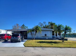 5722 Danbury Ln #110, Sarasota, FL 34233