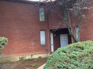 1446-3 Forest Hill Rd, Staten Island, NY 10314