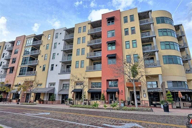 1st image of 10 N Summerlin Ave Unit 8