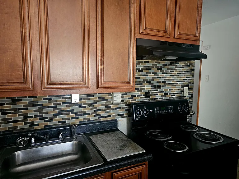 7004 Glenmore Ave #1-A — Photo 16