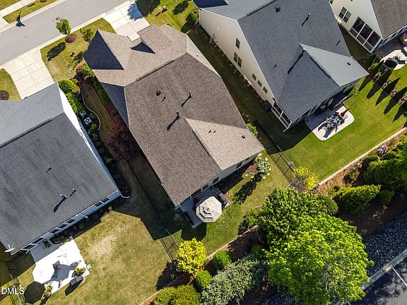3rd image of 821 Traditions Ridge Dr