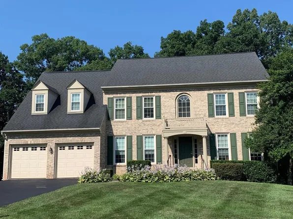 6705 Rock Fall Ct, Clifton, VA 20124