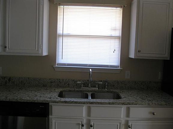 5th image of 6904 Crystal Ln