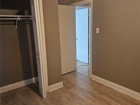 3rd image of 5231 Timber Crest Dr