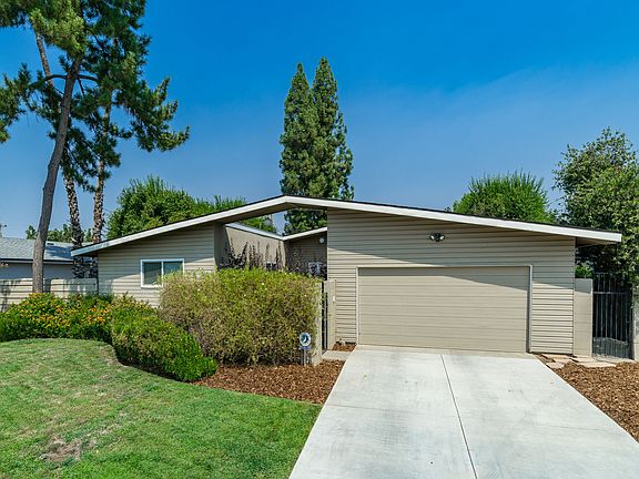 2nd image of 512 W Escalon Ave