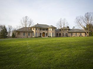 7825 Calderwood Ln, Cincinnati, OH 45243