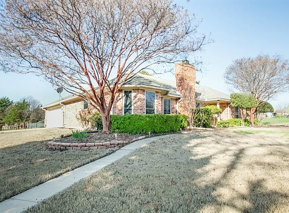 2nd image of 1020 Sundown Cir