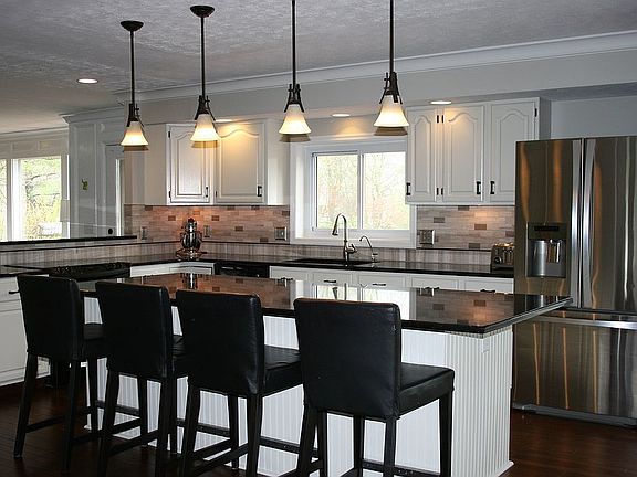 2nd image of 8578 Glen Eagle Ct