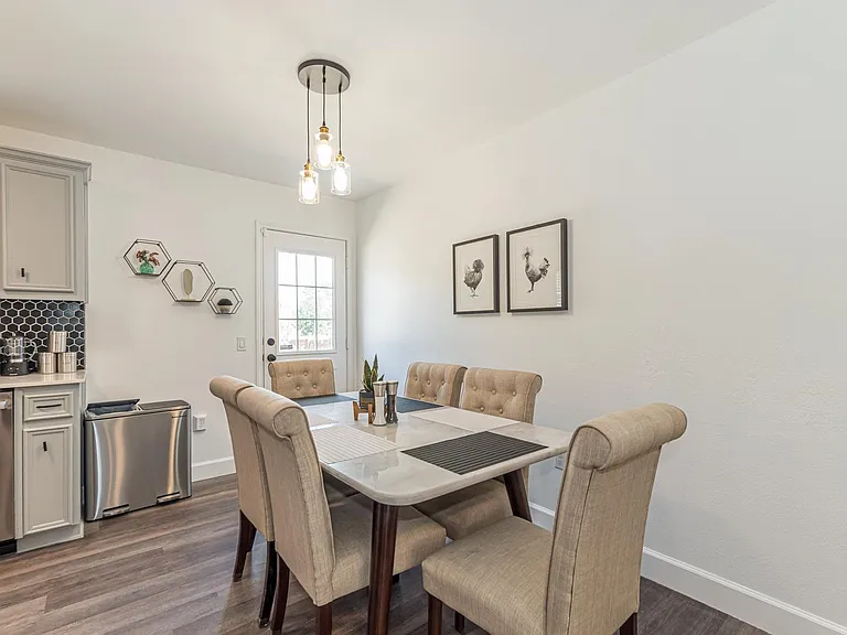 7605 Bennett Ave — Photo 10